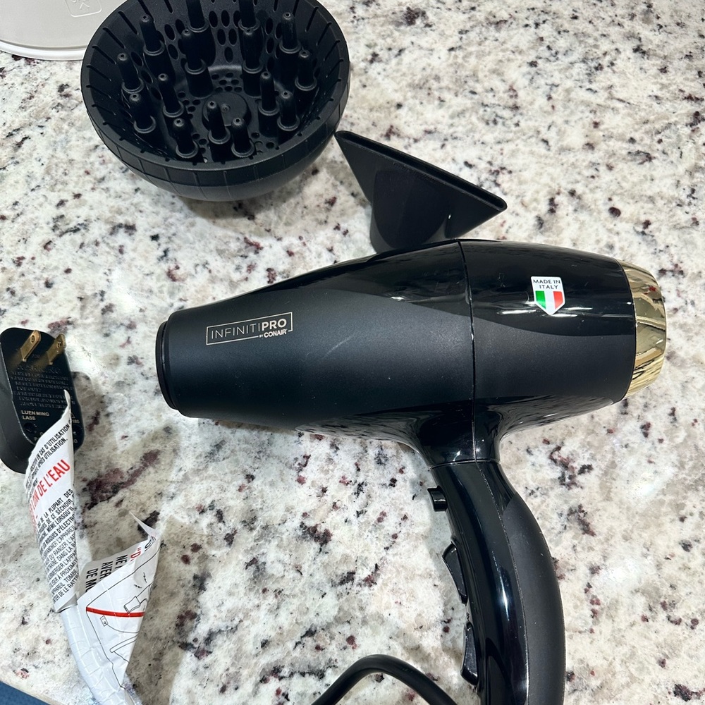 InfinitiPro Italian 1875 Hair Dryer with attachments